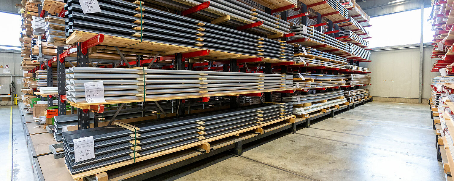 Cantilever racking metal trade