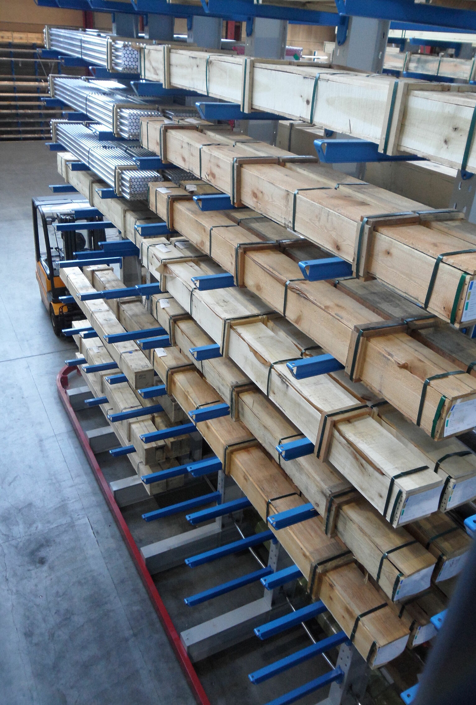 Cantilever racking metal trade