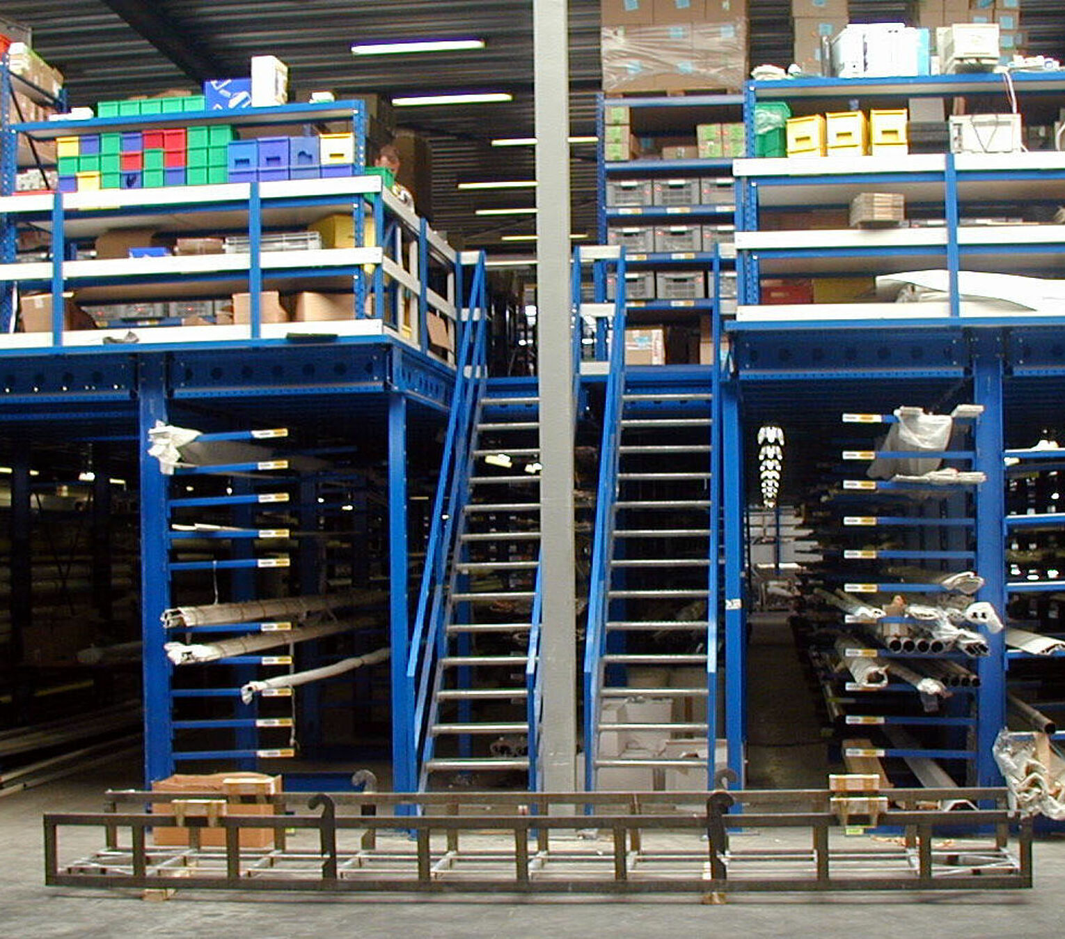 Cantilever racking Multi-tier storage